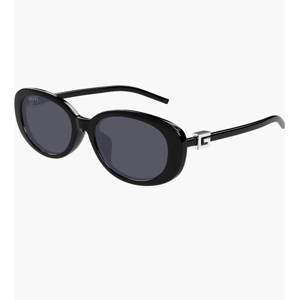 Gucci G logo 55mm Oval Sunglasses In Black . 55-18-145